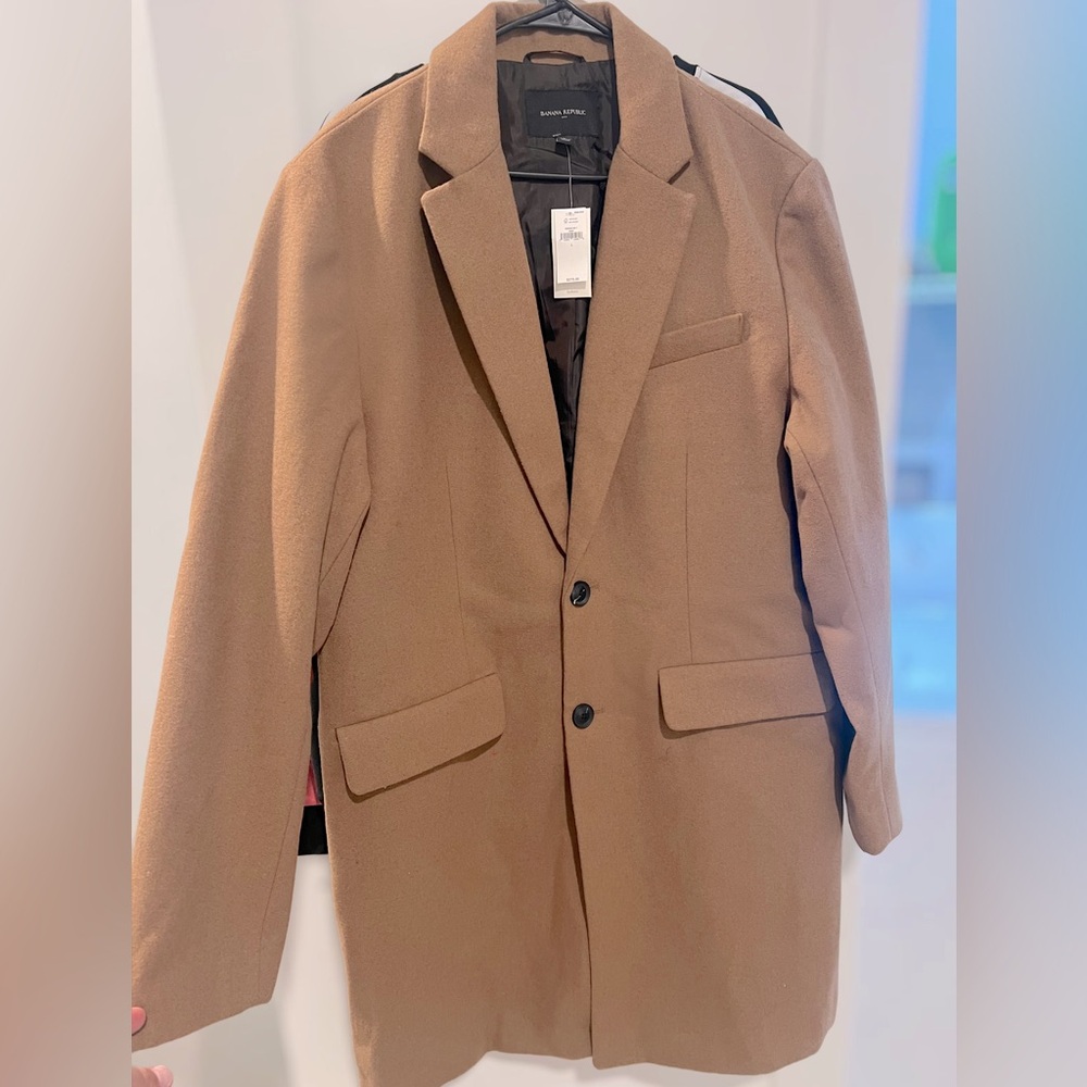 Banana Republic Men’s Wool-Blend Camel Coat - Size Large- New with Tags